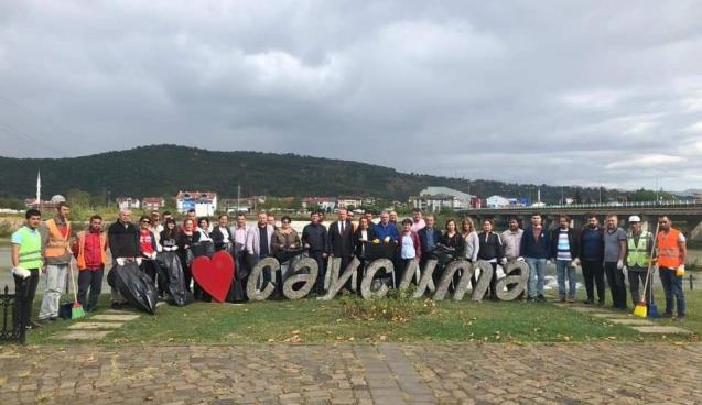 Çaycuma Gönüllüleri meyve bahçesi kuruyor