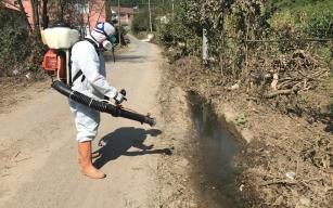 GÜNEŞLİ’DE SEL SONRASI İLAÇLAMA YAPILDI