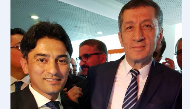 "Hayatın İçinden Fotofen" ödüle layık görüldü.