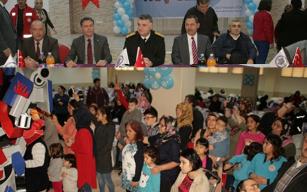 “Anlamak kendini karşıdaki kişinin yerine koymaktır…”