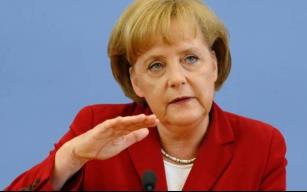 Merkel: Türk ekonomisinin gelişmesi bizim çıkarımıza