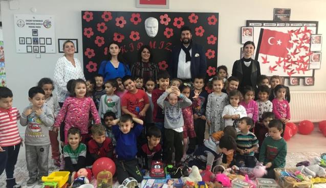 Zonguldaklı iş adamı miniklere destek oldu