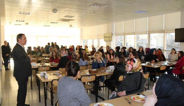 UYSAL, Kadın Çalışanlarla Kahvaltıda Buluştu…