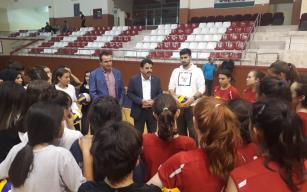 Çakır antrenör ve sporcularla buluştu
