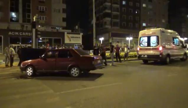 Otomobil pert, sürücü hastanelik oldu…